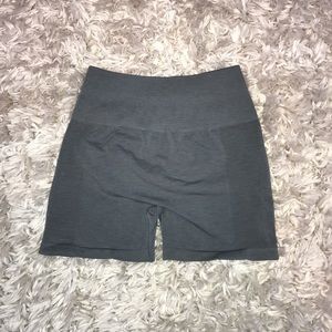 Alphalete M amplify shorts